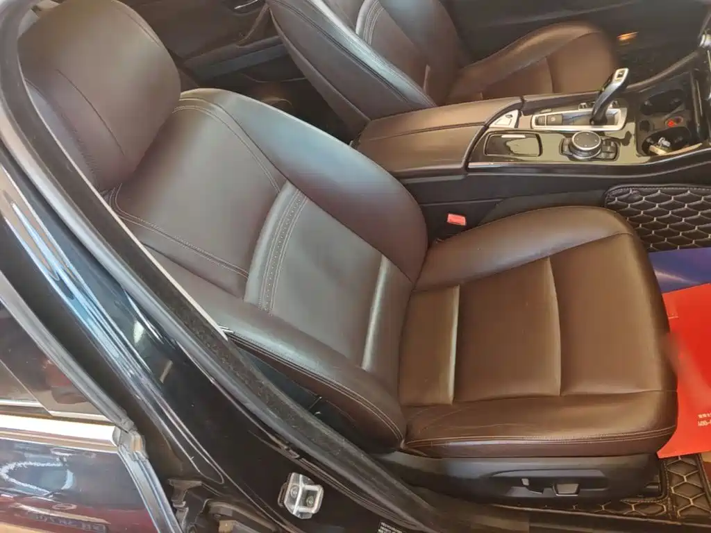 BMW 5 Series — миниатюра 25