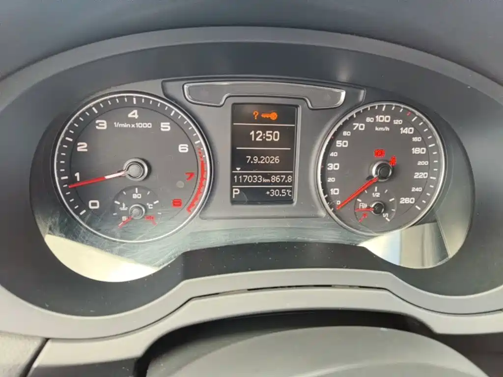 Audi Q3 — миниатюра 12