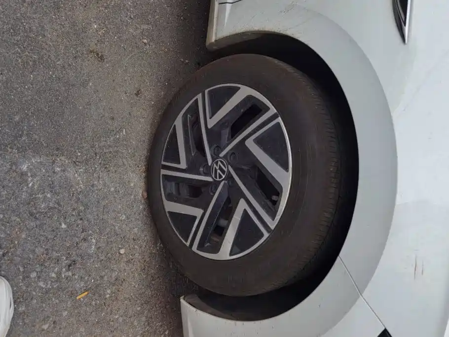 Volkswagen Sagitar — миниатюра 6