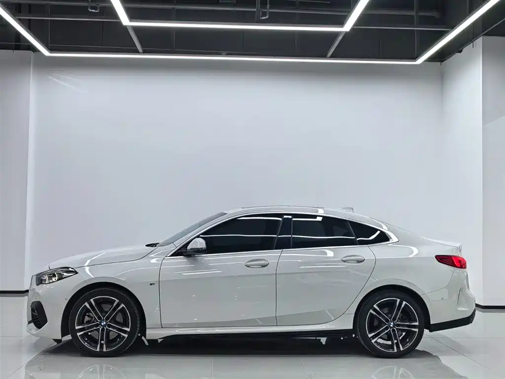 BMW 2 Series (Import) — миниатюра 3