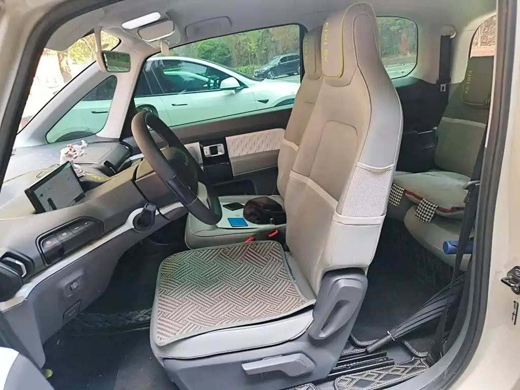 Baojun KiWi EV — миниатюра 11