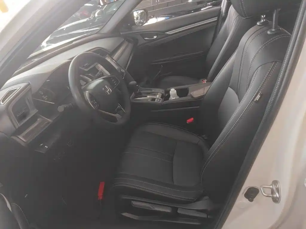 Honda Civic — миниатюра 15