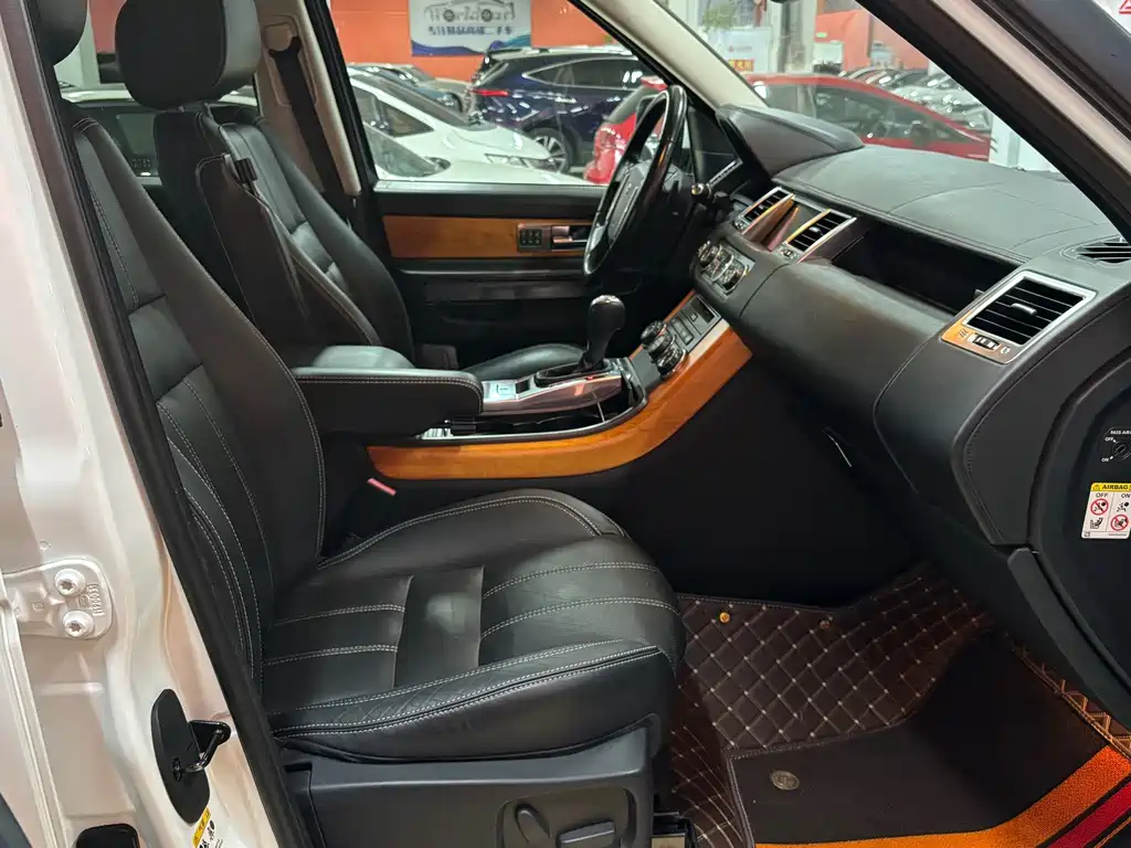 Land Rover Sport — миниатюра 7