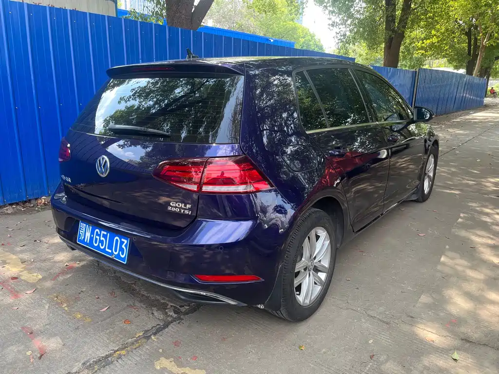 Volkswagen Golf — миниатюра 10