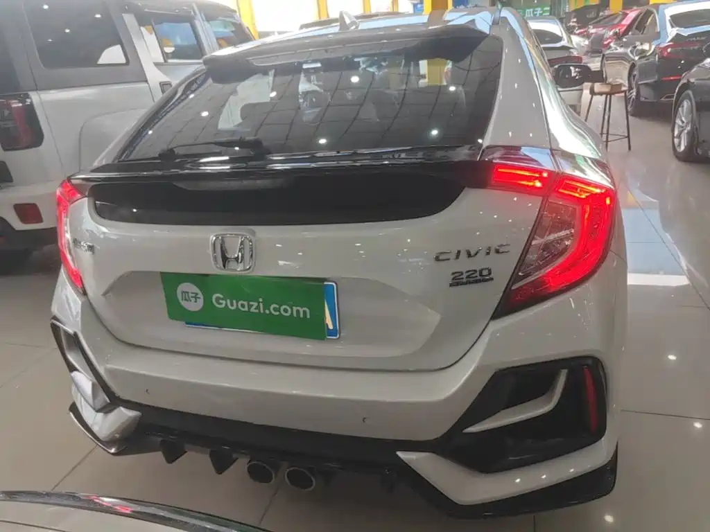 Honda Civic — миниатюра 6