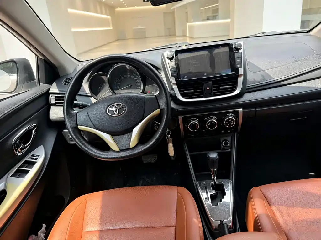 Toyota Vios — миниатюра 6