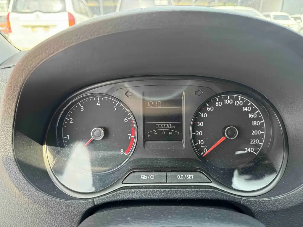 Volkswagen Polo — миниатюра 5