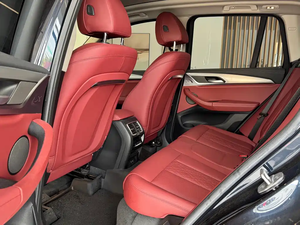 BMW iX3 — миниатюра 7
