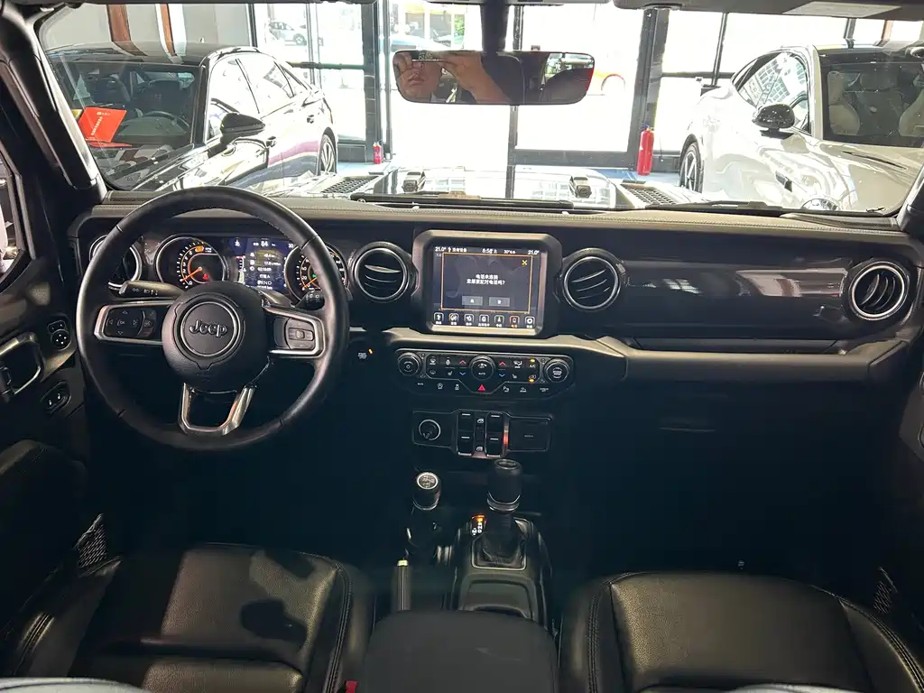 Jeep Wrangler — миниатюра 19
