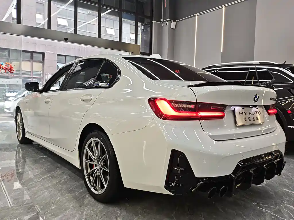 BMW 3 Series 3 2023 320Li M Sport