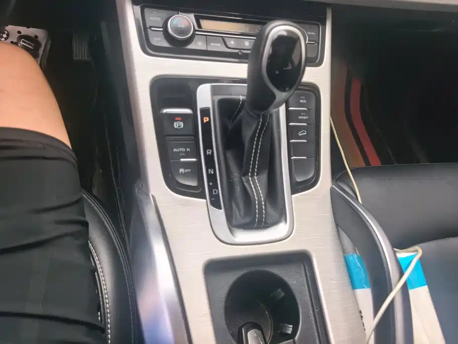 Geely Boyue — миниатюра 16