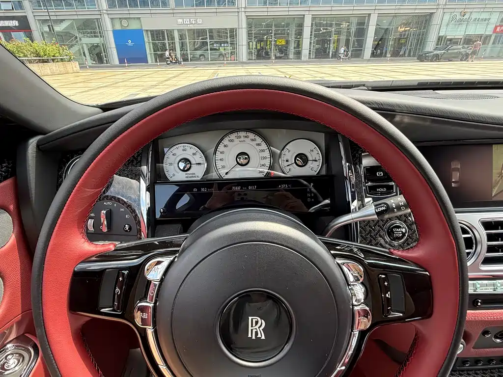 Rolls-Royce Ghost — миниатюра 19