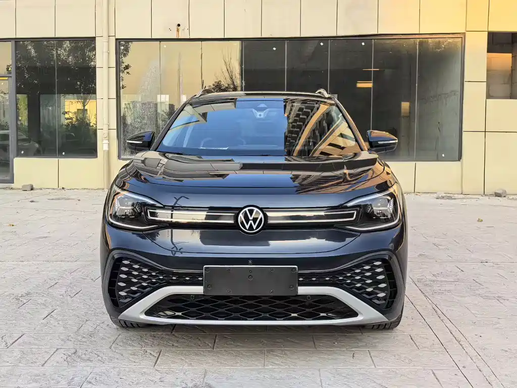 Volkswagen ID.6 Crozz — миниатюра 2