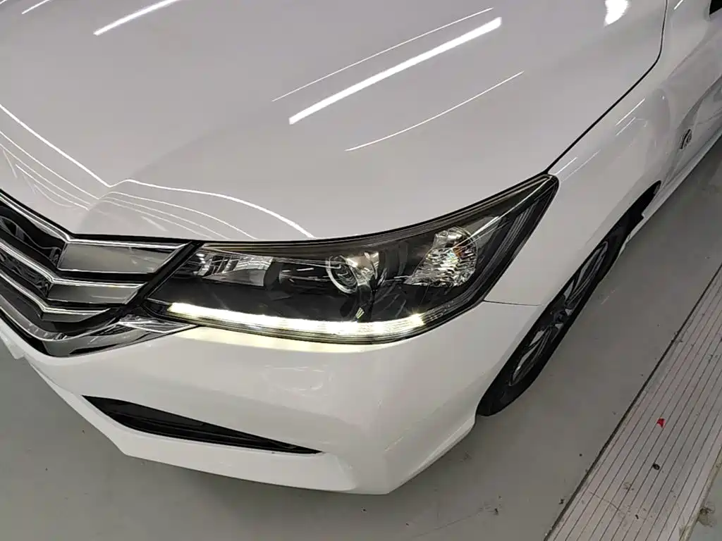Honda Accord — миниатюра 24