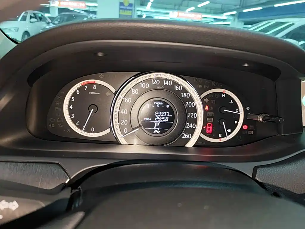 Honda Accord — миниатюра 12