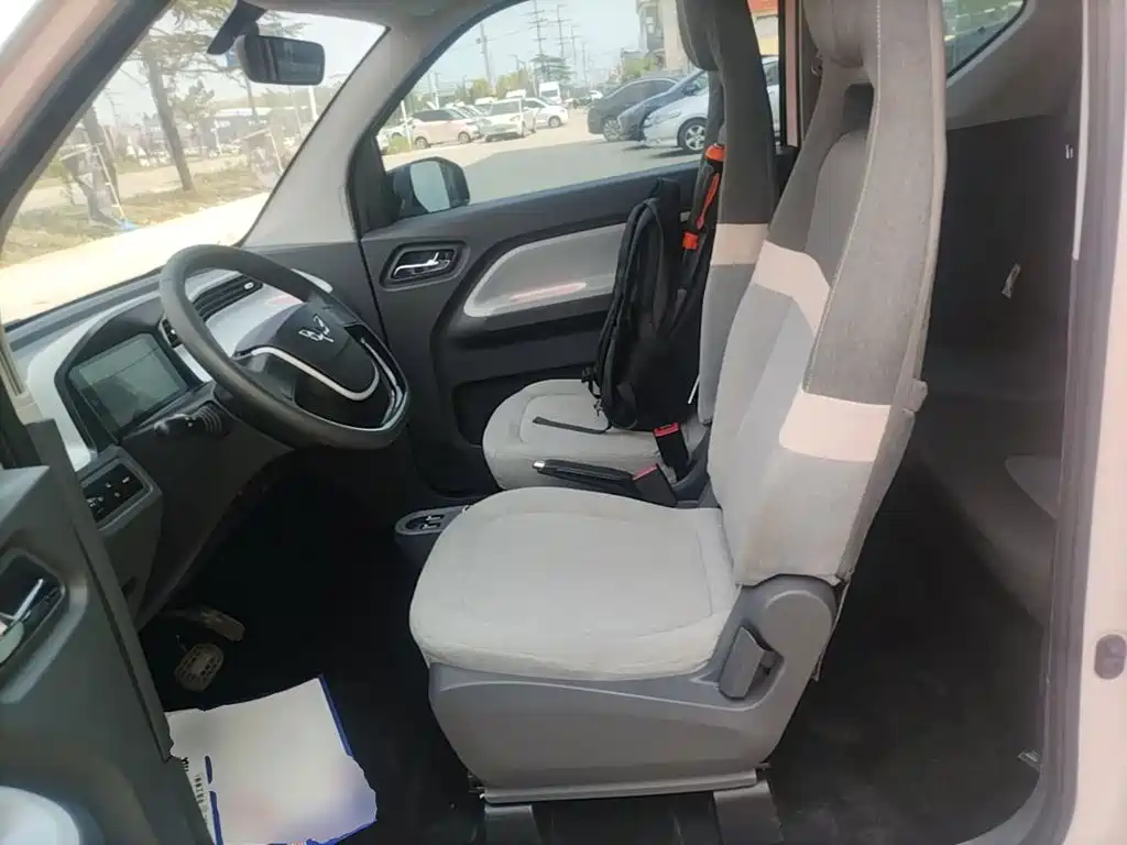 Wuling MINIEV — миниатюра 15
