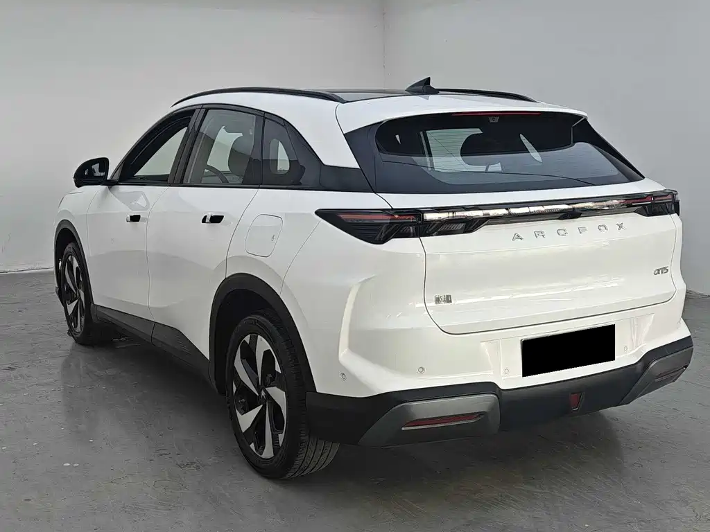 ARCFOX Alpha T5 — миниатюра 9
