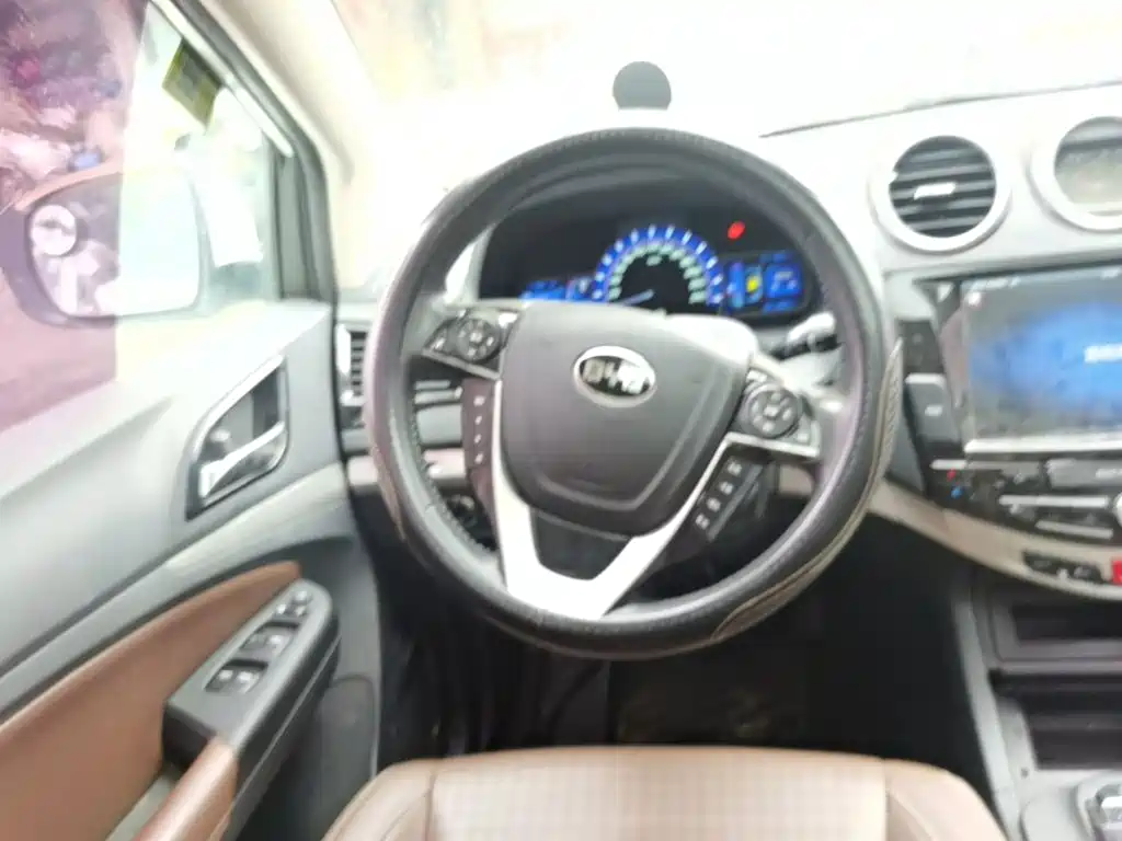 BYD S7 — миниатюра 15