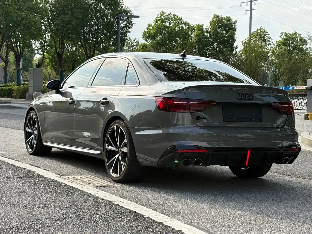 Audi S4 — миниатюра 7