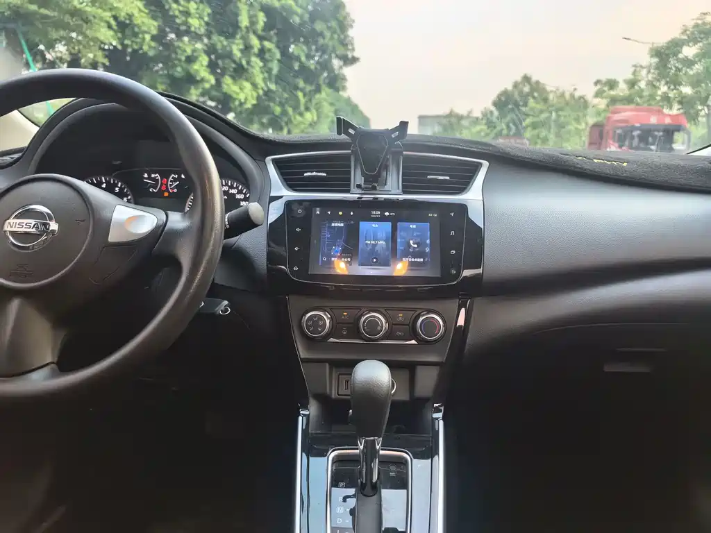 Nissan Sylphy — миниатюра 19