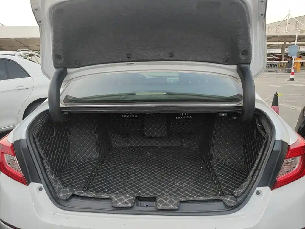 Honda Accord — миниатюра 19