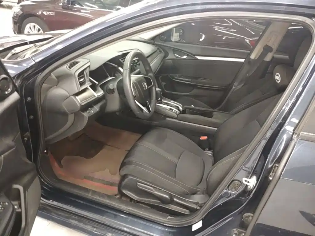 Honda Civic — миниатюра 15
