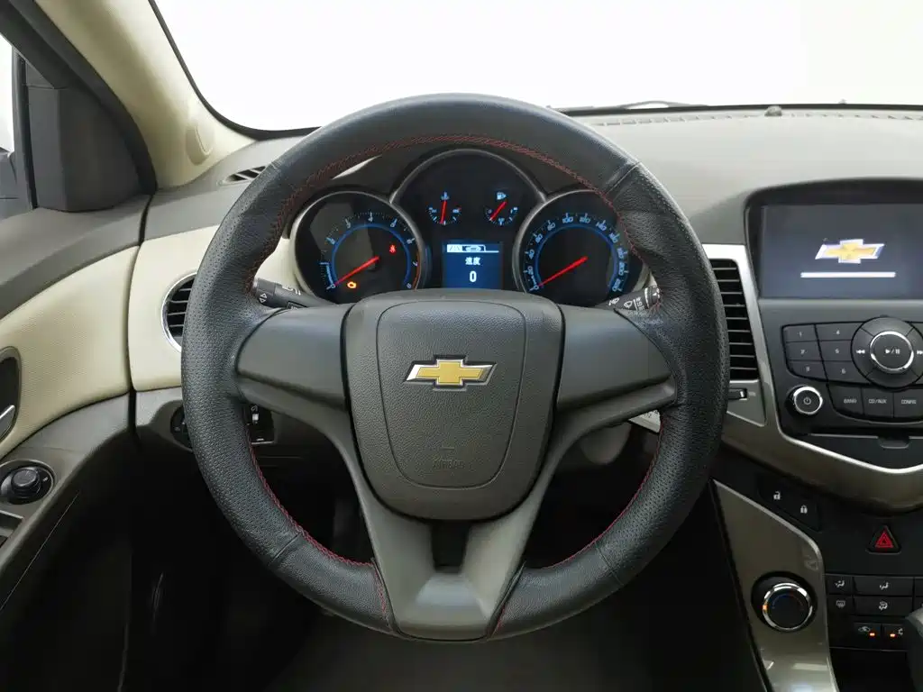 Chevrolet Cruze — миниатюра 11