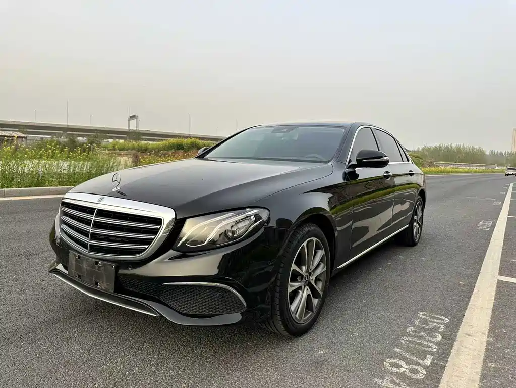 Mercedes-Benz E-Class 2017
