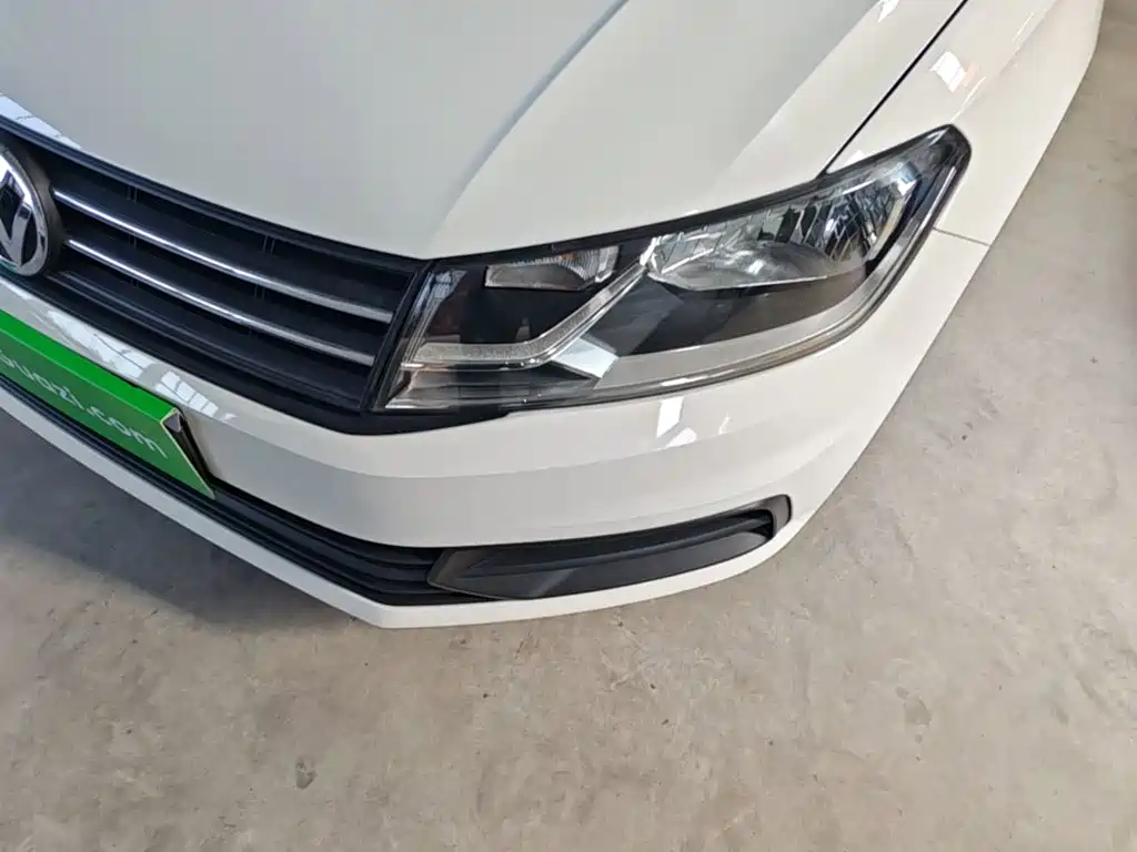 Volkswagen Santana — миниатюра 24