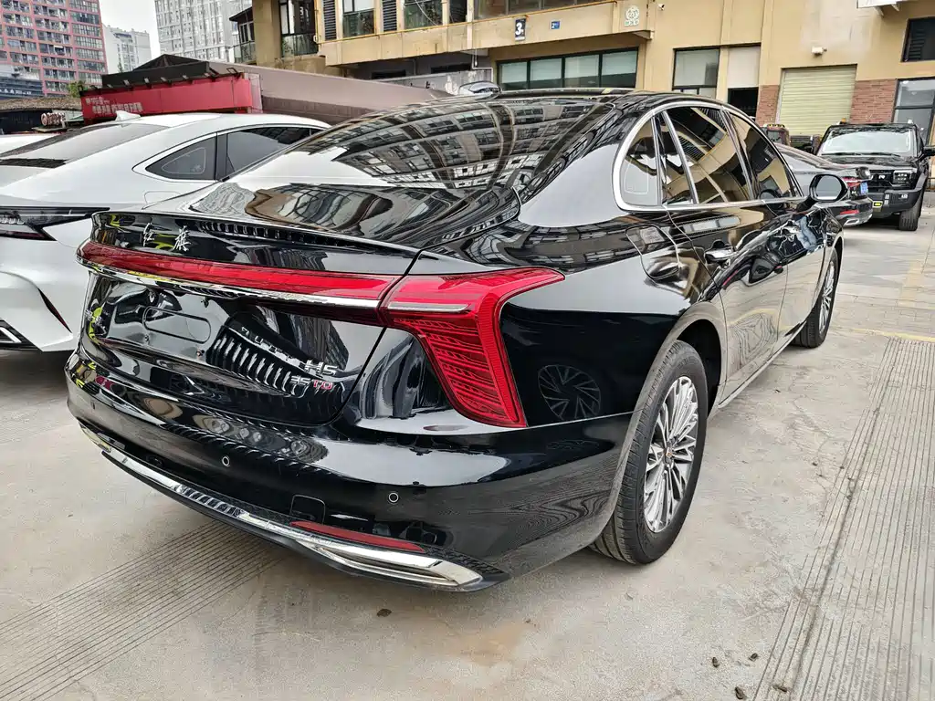 Hongqi Hongqi H5 — миниатюра 14