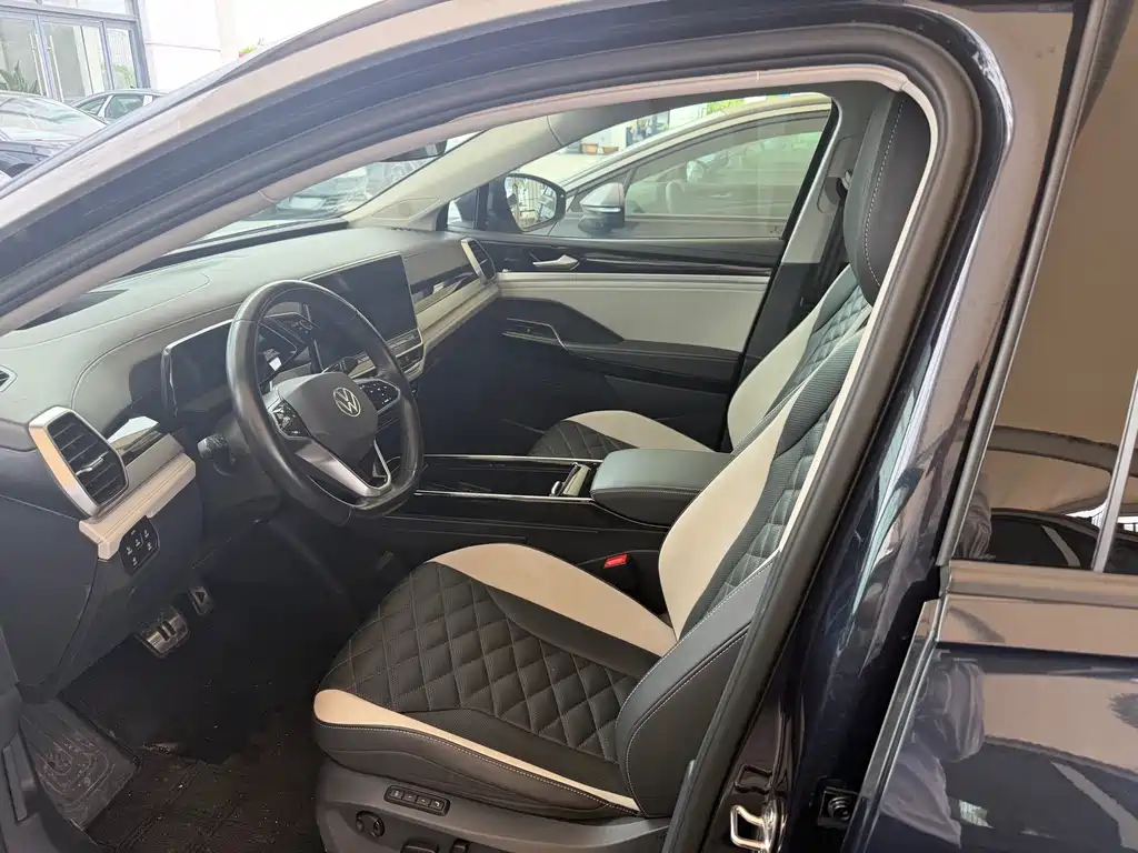 Volkswagen ID.6 CROZZ 2022 PRO