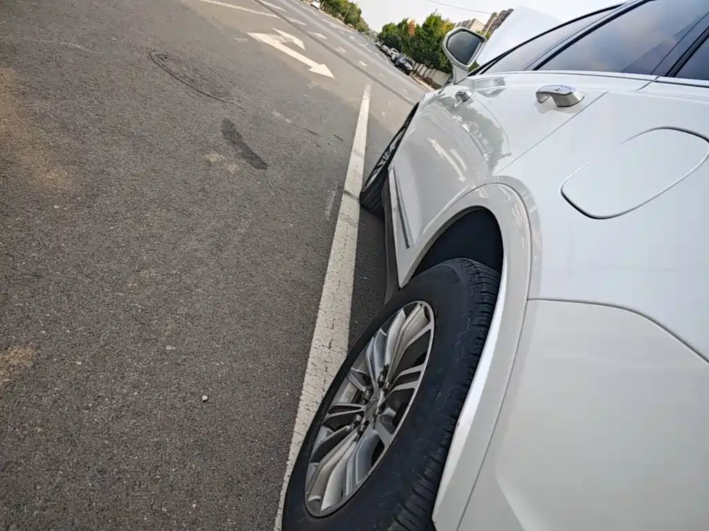 Cadillac XT5 — миниатюра 22
