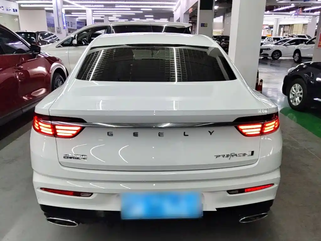 Geely Preface 2025 1.5TD