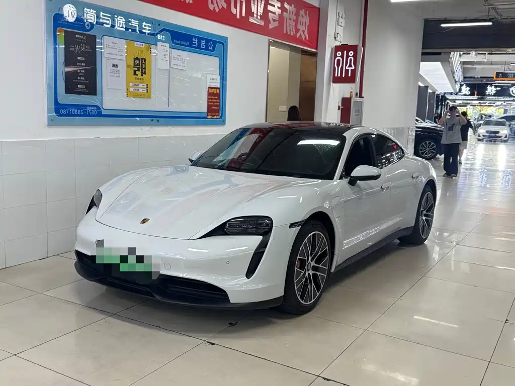 Porsche Taycan