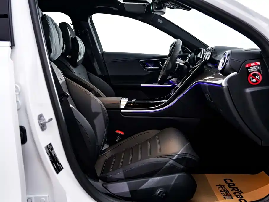 Mercedes-Benz C-Class — миниатюра 19