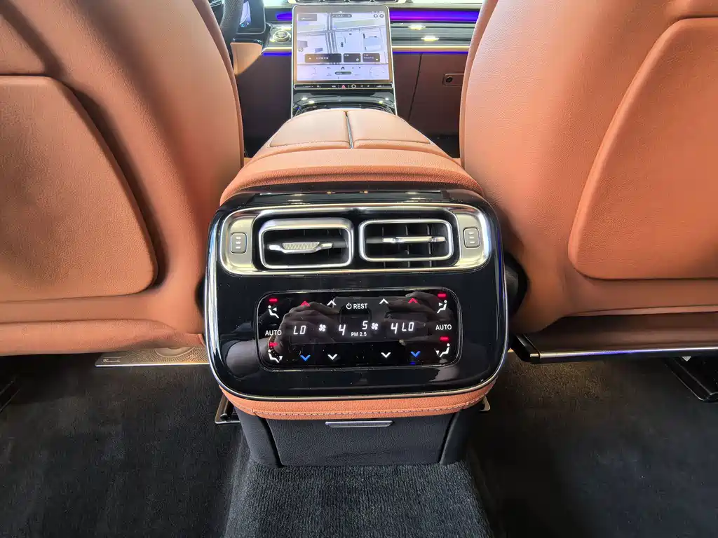 Mercedes-Benz S-Class — миниатюра 14