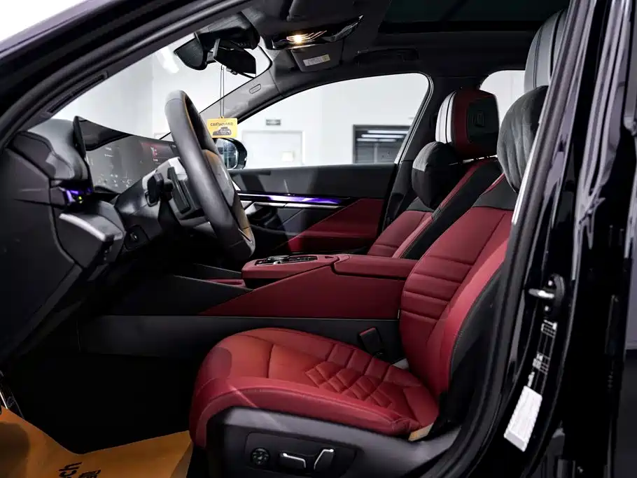 BMW 5 Series — миниатюра 22