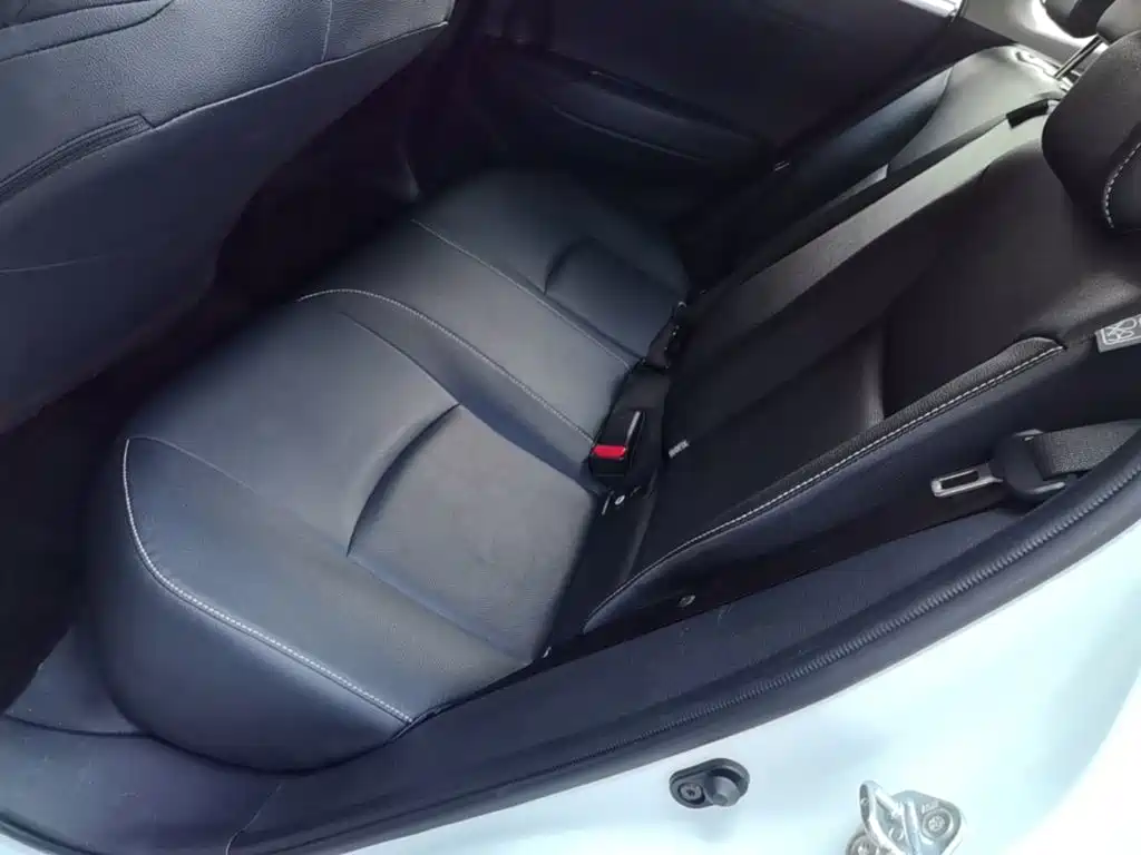 Toyota Frontlander — миниатюра 17