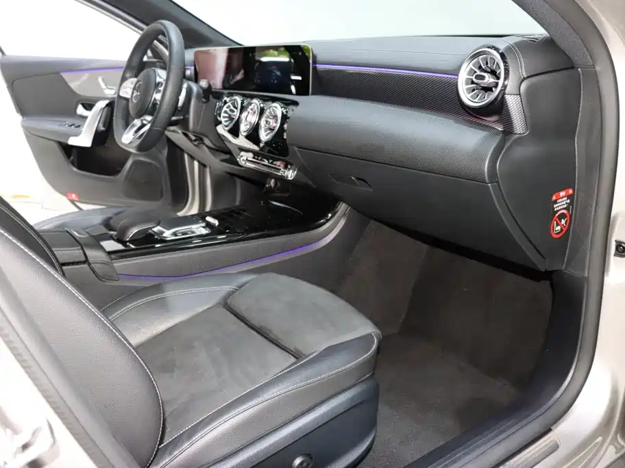 Mercedes-Benz A-Class A 2019 A 200 L Sport