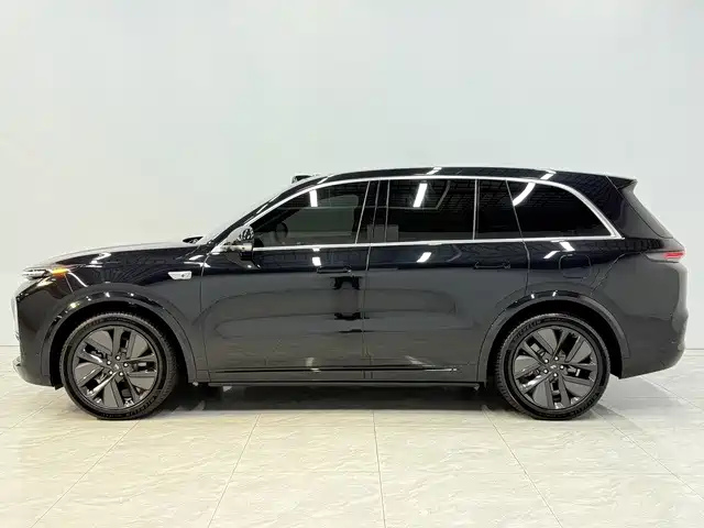 Li Auto Li L8 — миниатюра 2