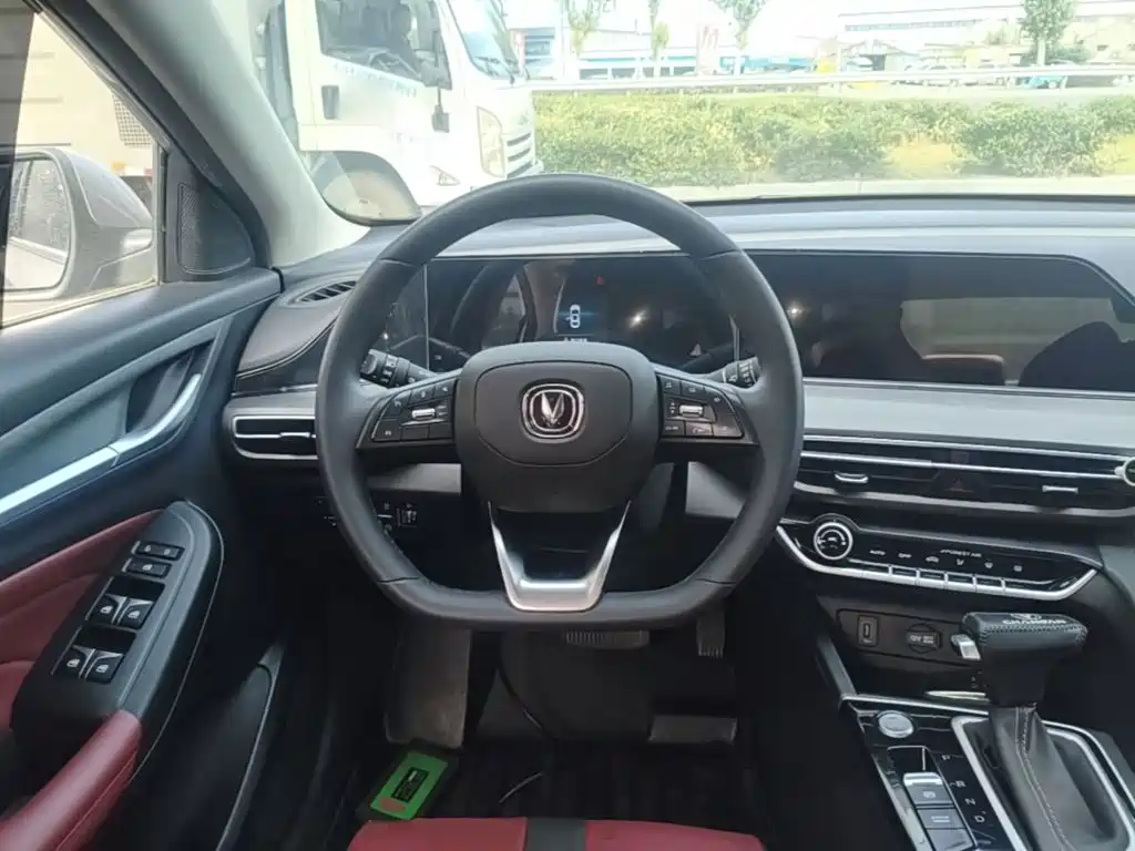 Changan Eado — миниатюра 11