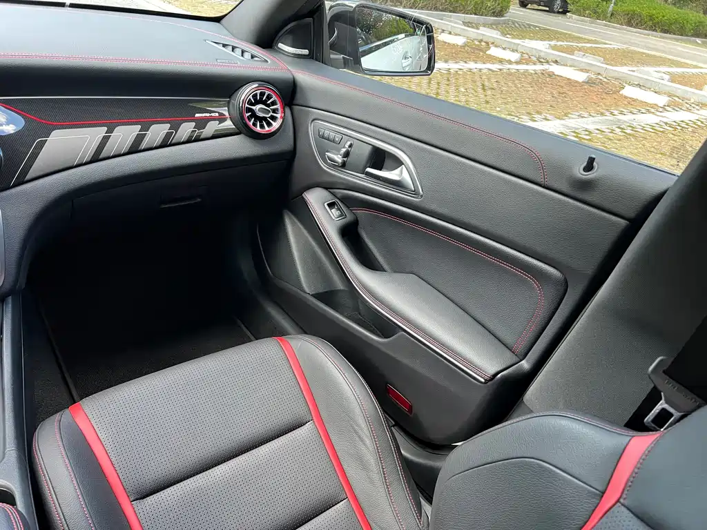 Mercedes-Benz CLA AMG — миниатюра 13