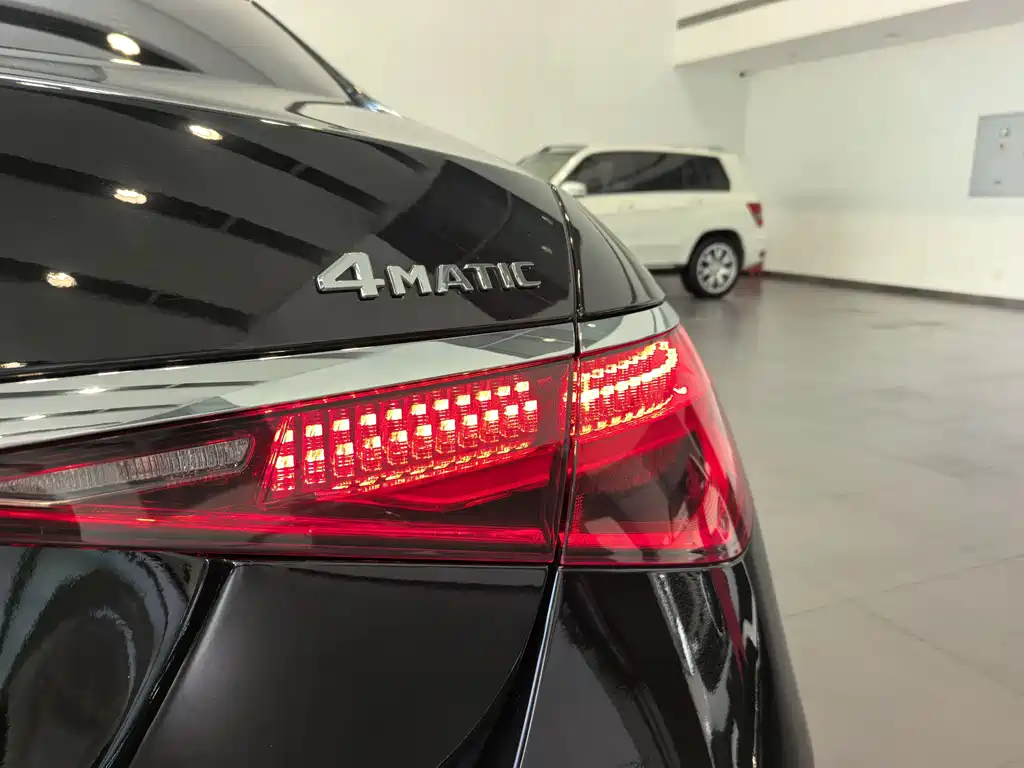 Mercedes-Benz S-Class — миниатюра 16