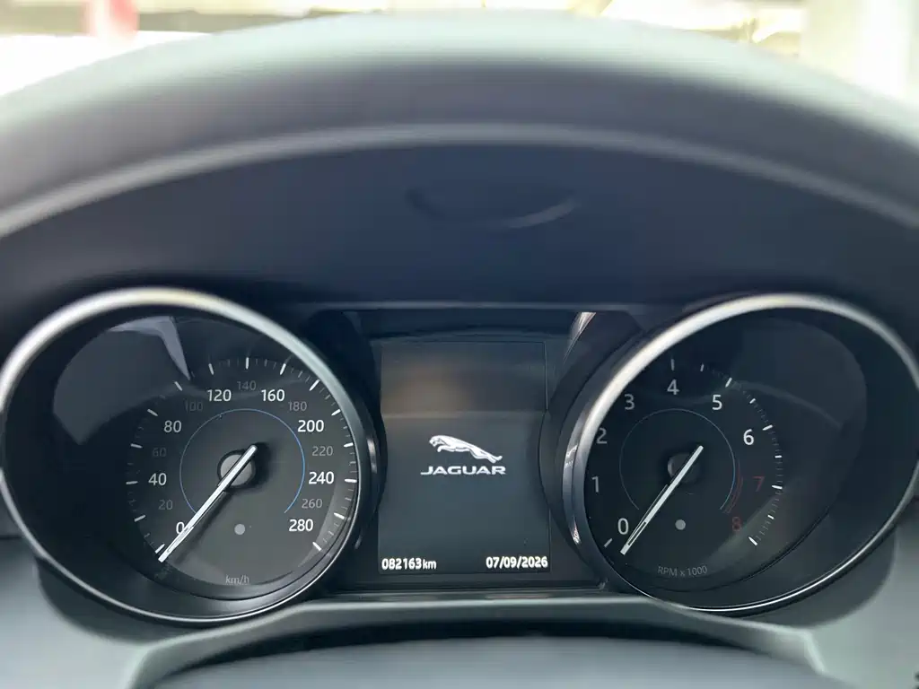 Jaguar XFL — миниатюра 15