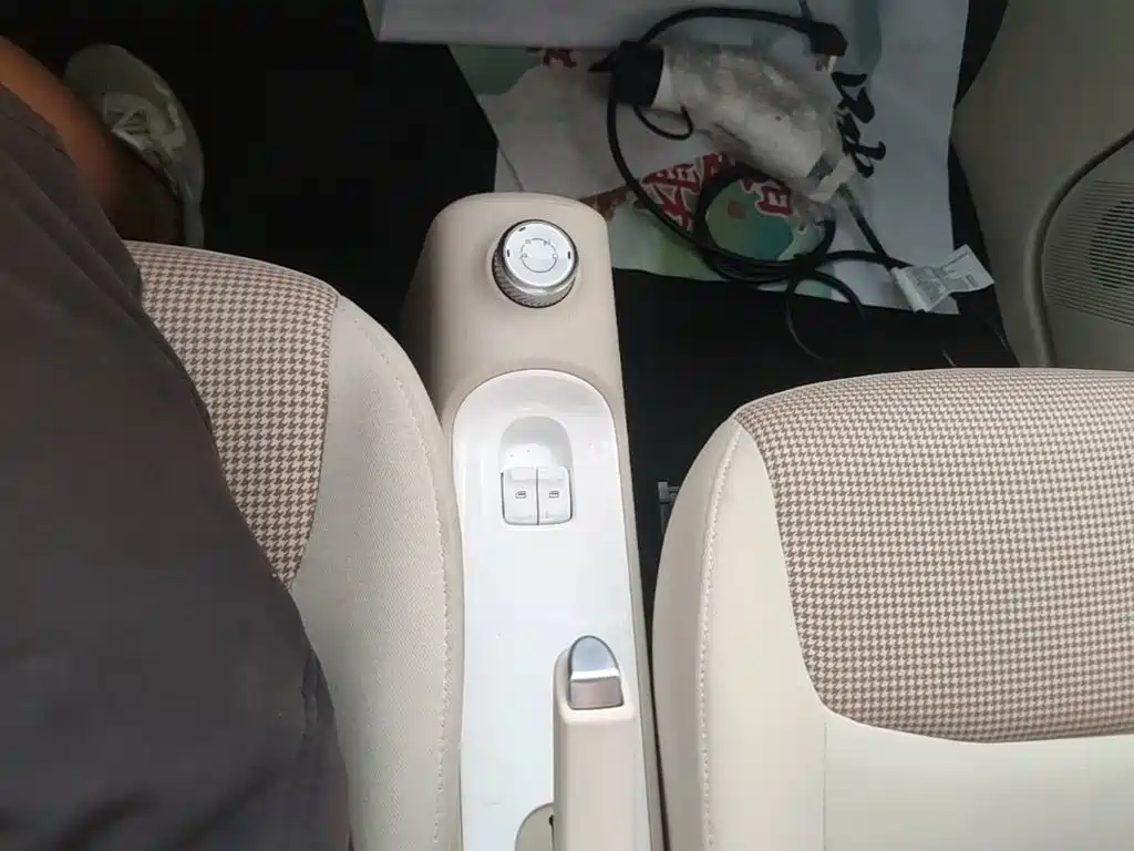 Wuling MINIEV — миниатюра 14
