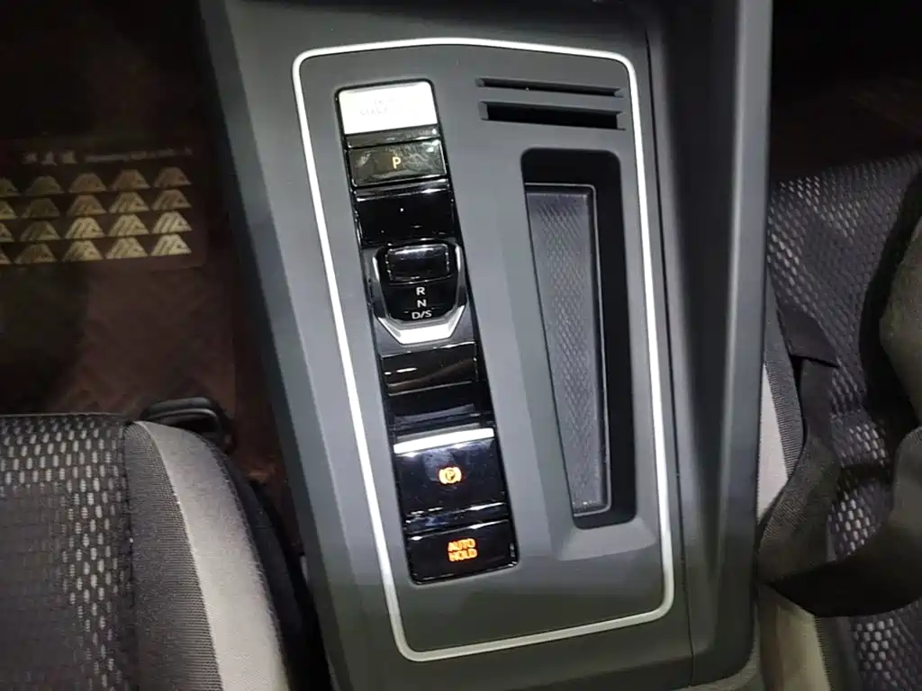 Volkswagen Golf — миниатюра 14