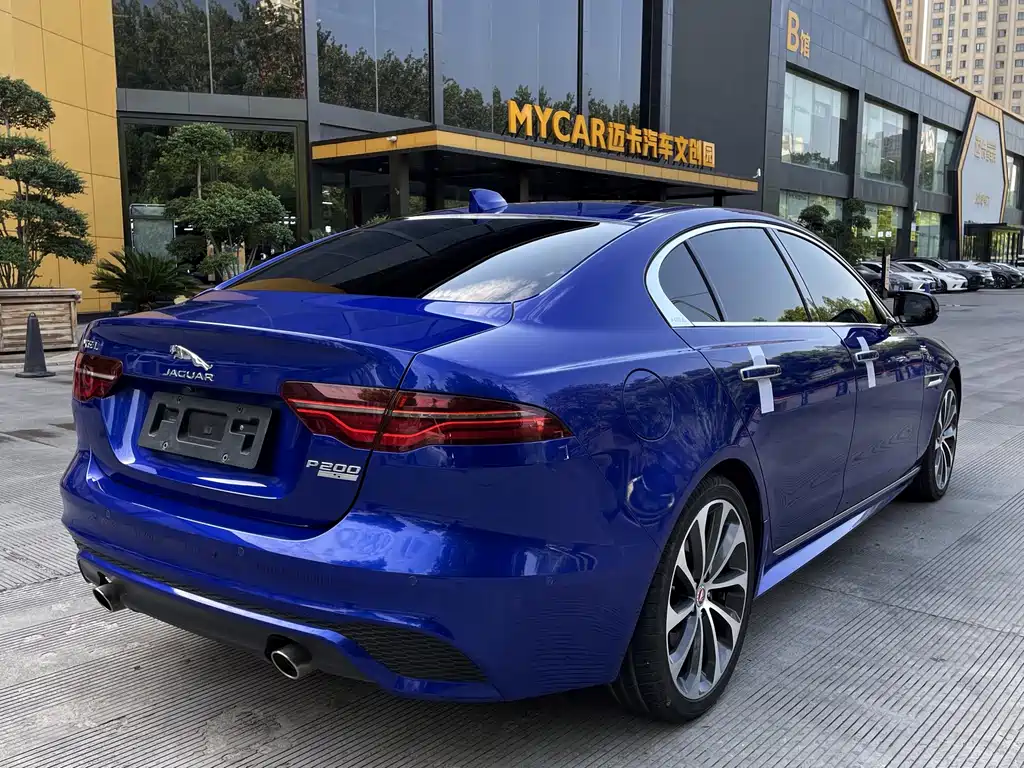 Jaguar XEL — миниатюра 5
