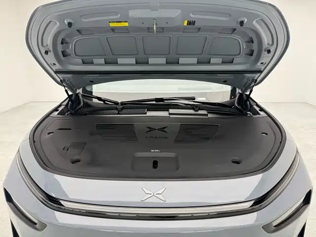XPeng G7 — миниатюра 6
