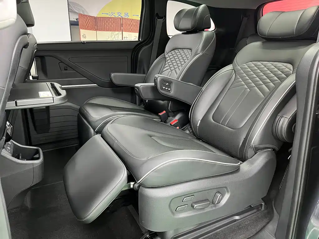Hyundai Custo — миниатюра 22
