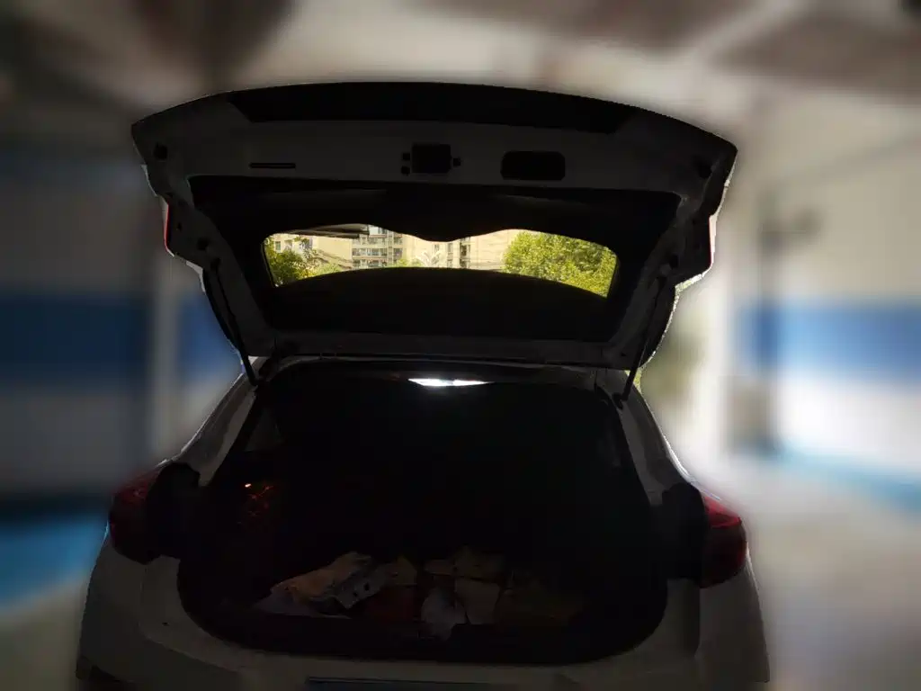 Geely Emgrand GS — миниатюра 20